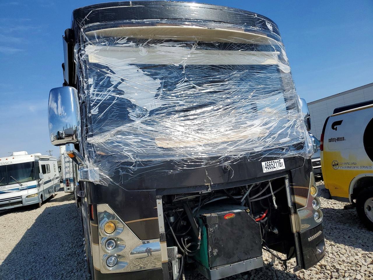 2014 Freightliner Chassis XC