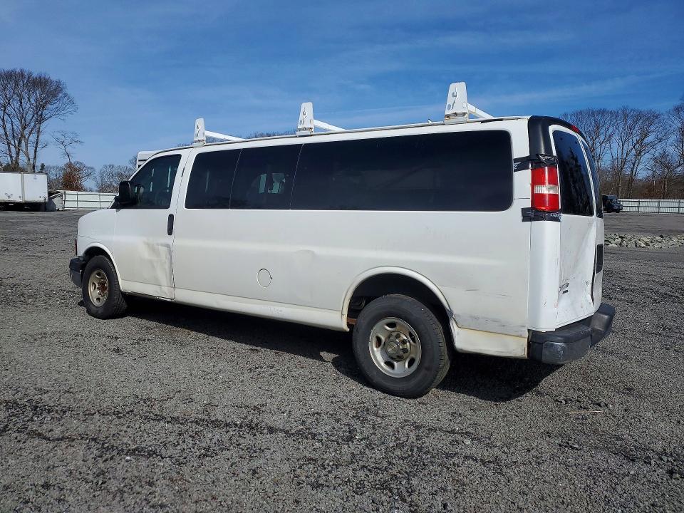 2016 Chevrolet Express G3500 lt
