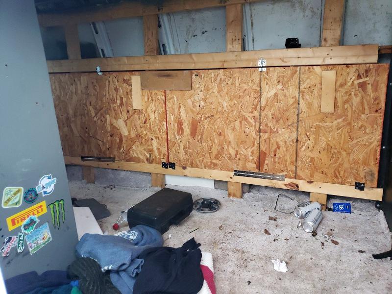 2001 GMC Savana 2500 Utility / Service Van