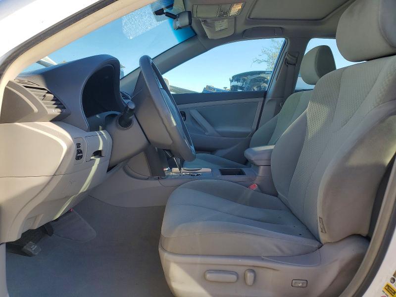 2009 Toyota Camry le