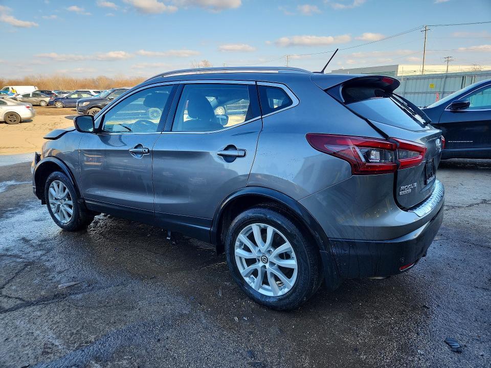 2022 Nissan Rogue Sport sv