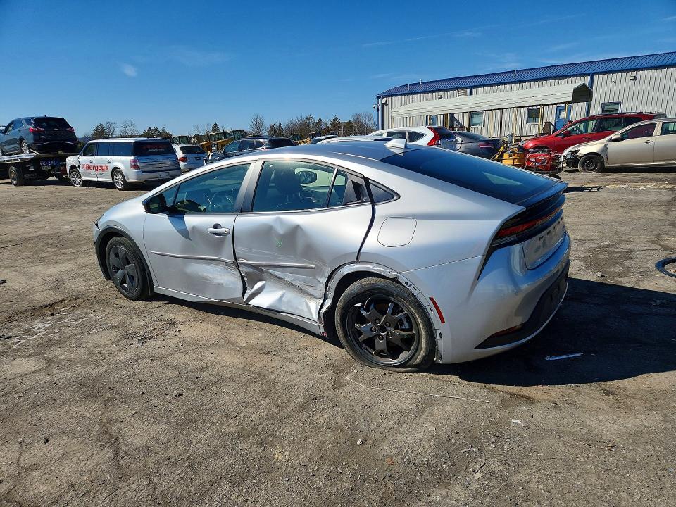 2024 Toyota Prius le