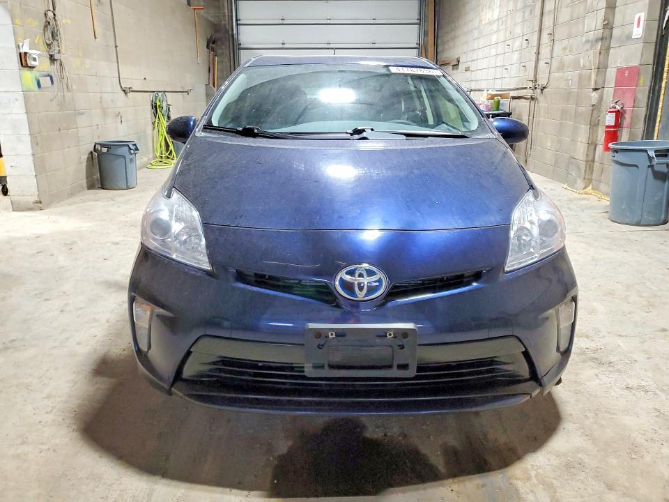 2015 Toyota Prius two