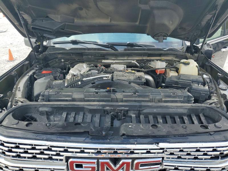 2022 GMC Sierra K2500 Denali