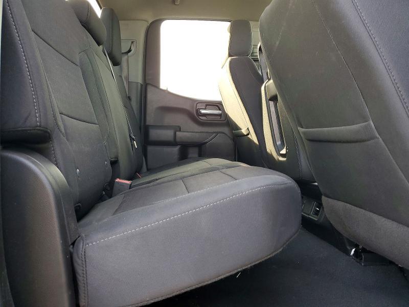 2025 Chevrolet Silverado C1500 Custom