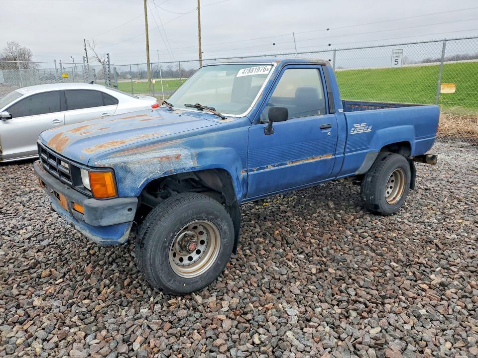 1986 Toyota Pickup Base