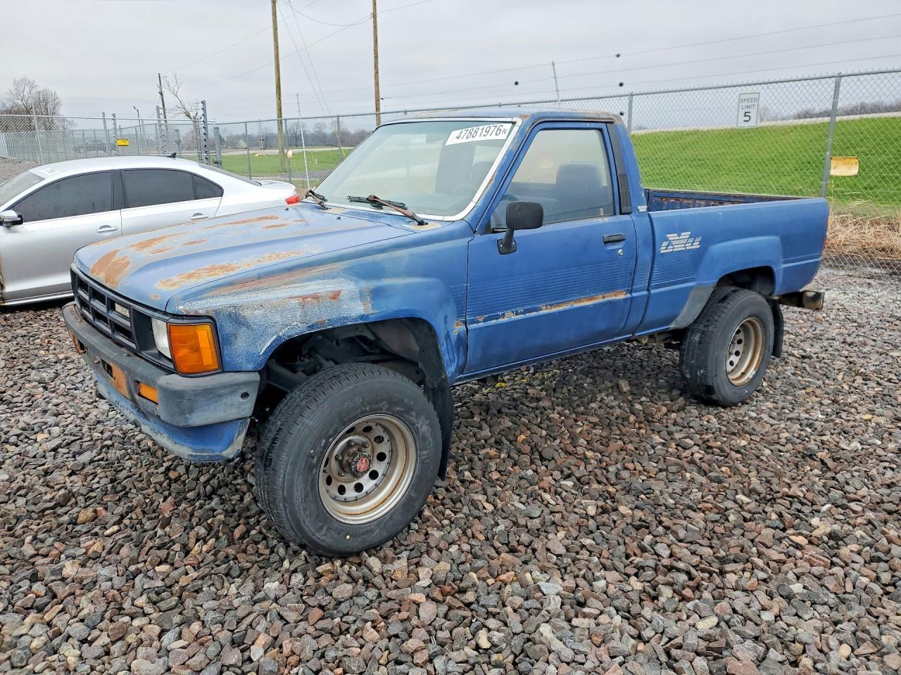 1986 Toyota Pickup Base