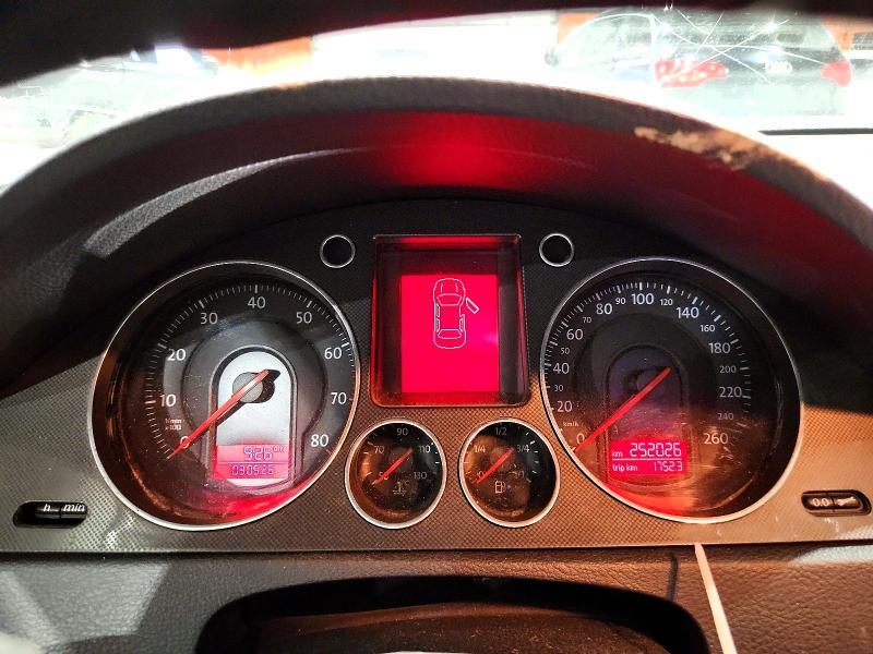 2006 Volkswagen Passat 2.0t Luxury