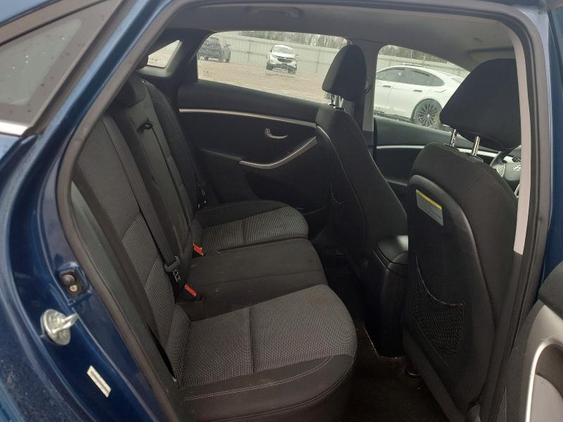 2013 Hyundai Elantra gt Base