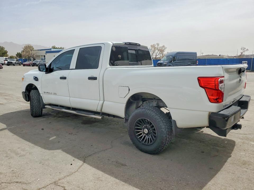 2017 Nissan Titan XD S