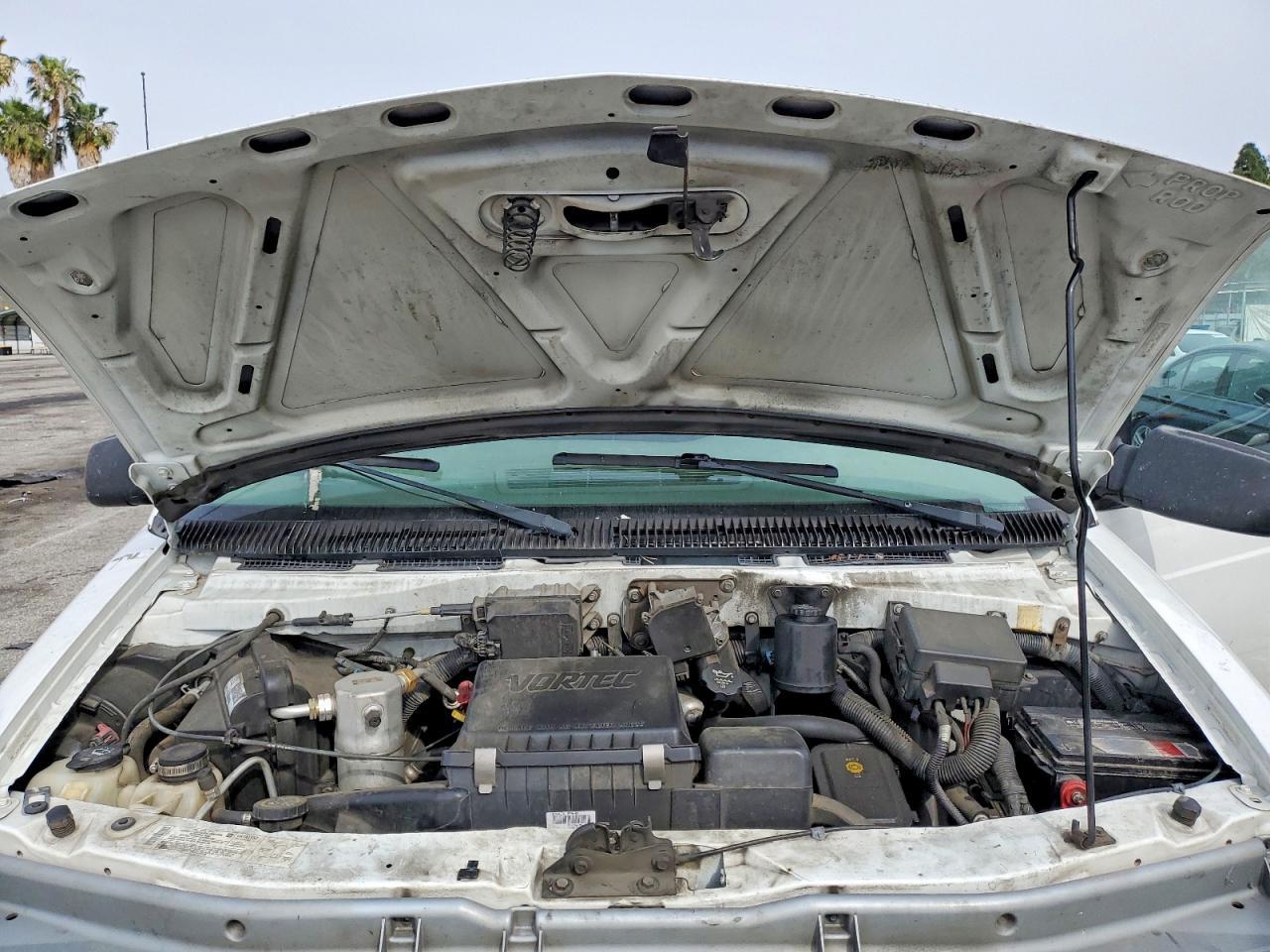 2004 Chev Rolet Astro Delivery Van