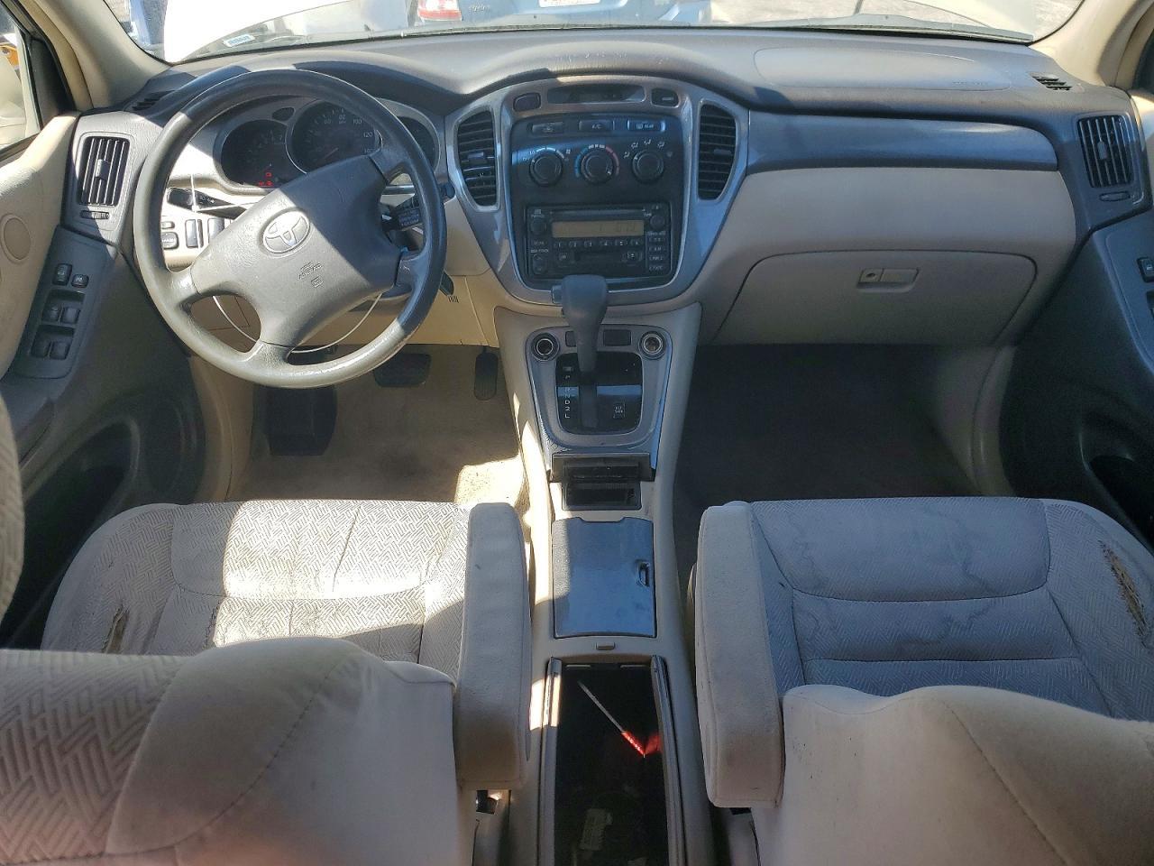 2002 Toyota Highlander Base