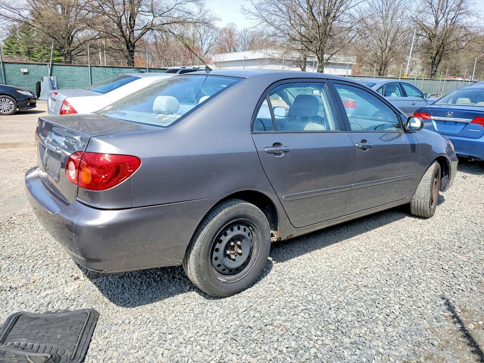 2004 Toyota Corolla le