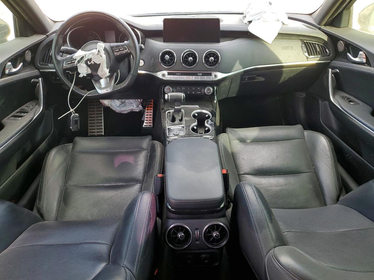 2022 KIA Stinger Gt-line