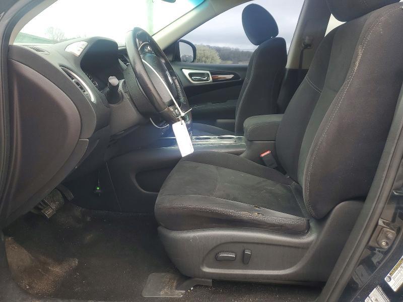 2015 Nissan Pathfinder sv