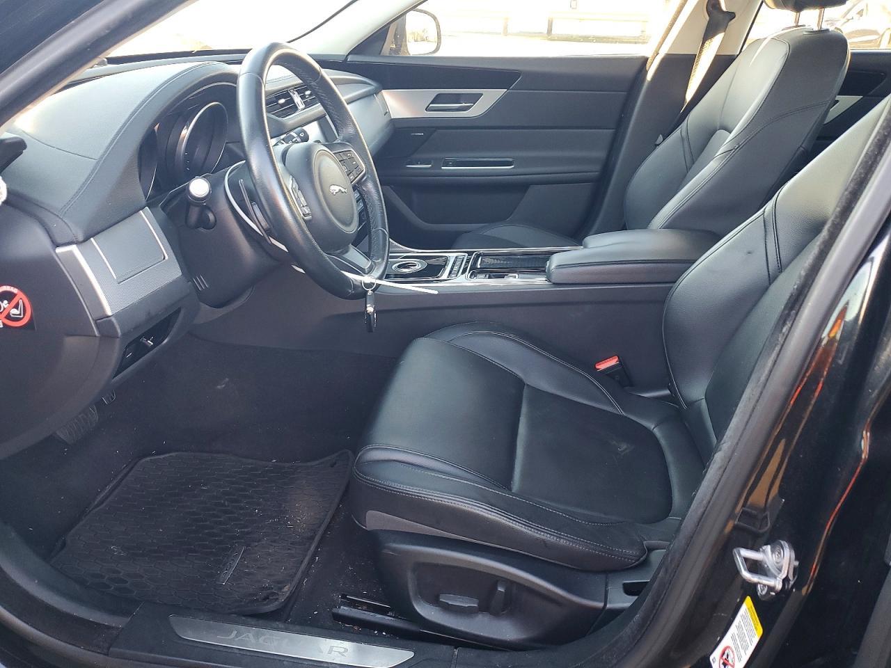 2016 Jaguar Xf Premium