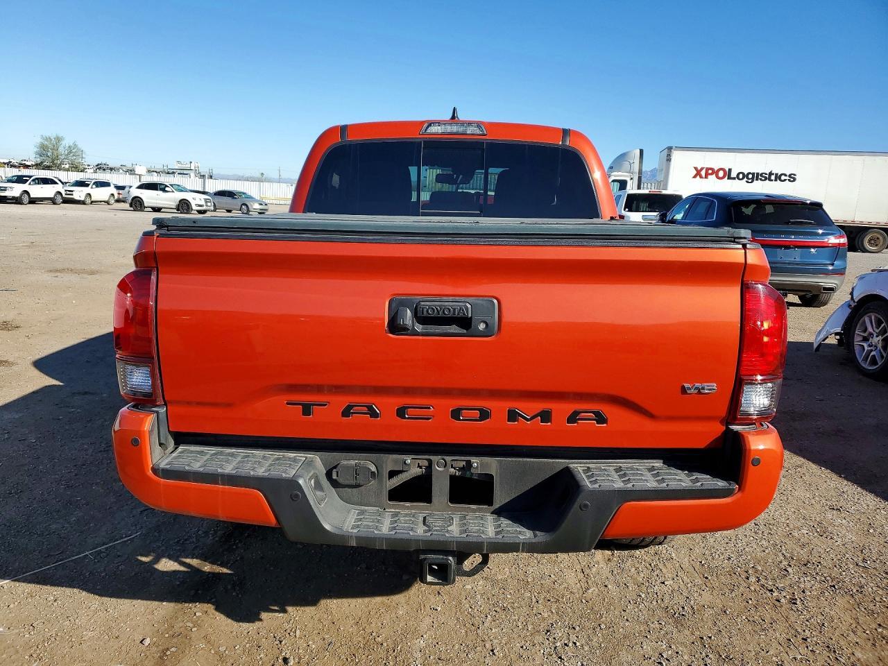 2018 Toyota Tacoma TRD Sport
