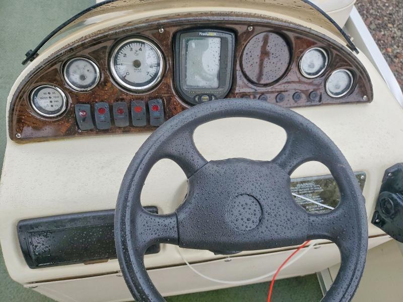 2004 Playboy Pantoon