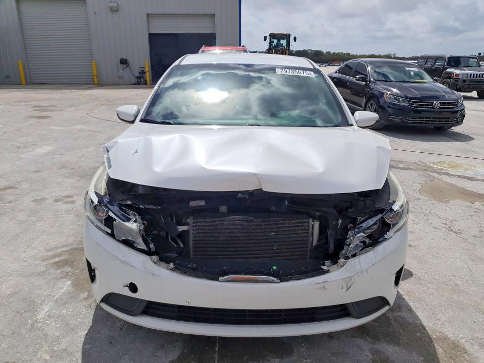 2017 KIA Forte lx