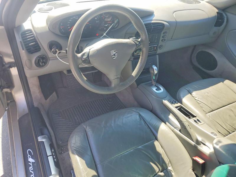 2000 Porsche 911 Carrera 2