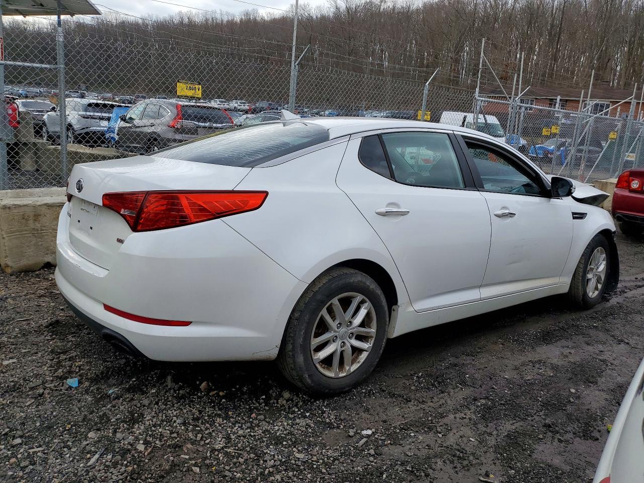 2012 KIA Optima lx