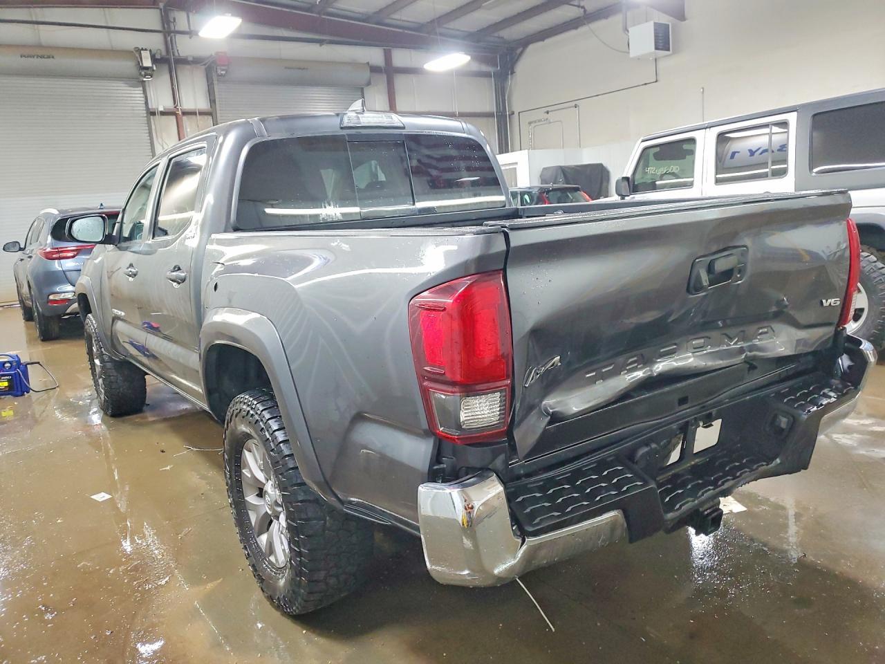 2019 Toyota Tacoma SR5 V6