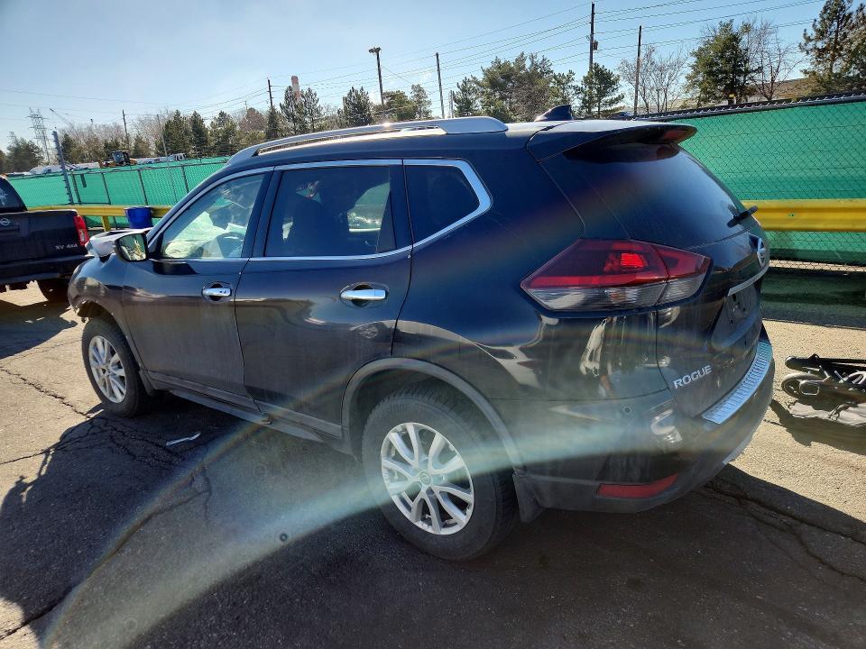 2018 Nissan Rogue sv