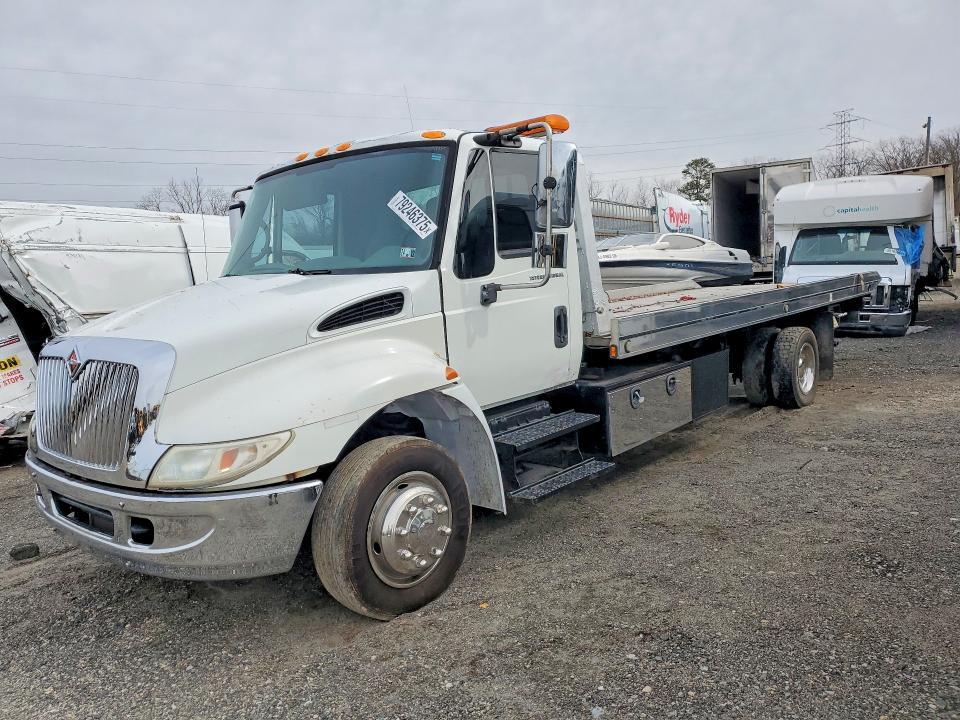 2003 International 4000 4300