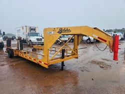 Salvage trucks for sale at Longview, TX auction: 2019 2in6 2019 Belshe BF9T Equipment Trailer
