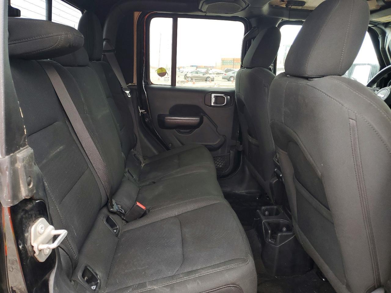 2021 Jeep Gladiator Sport