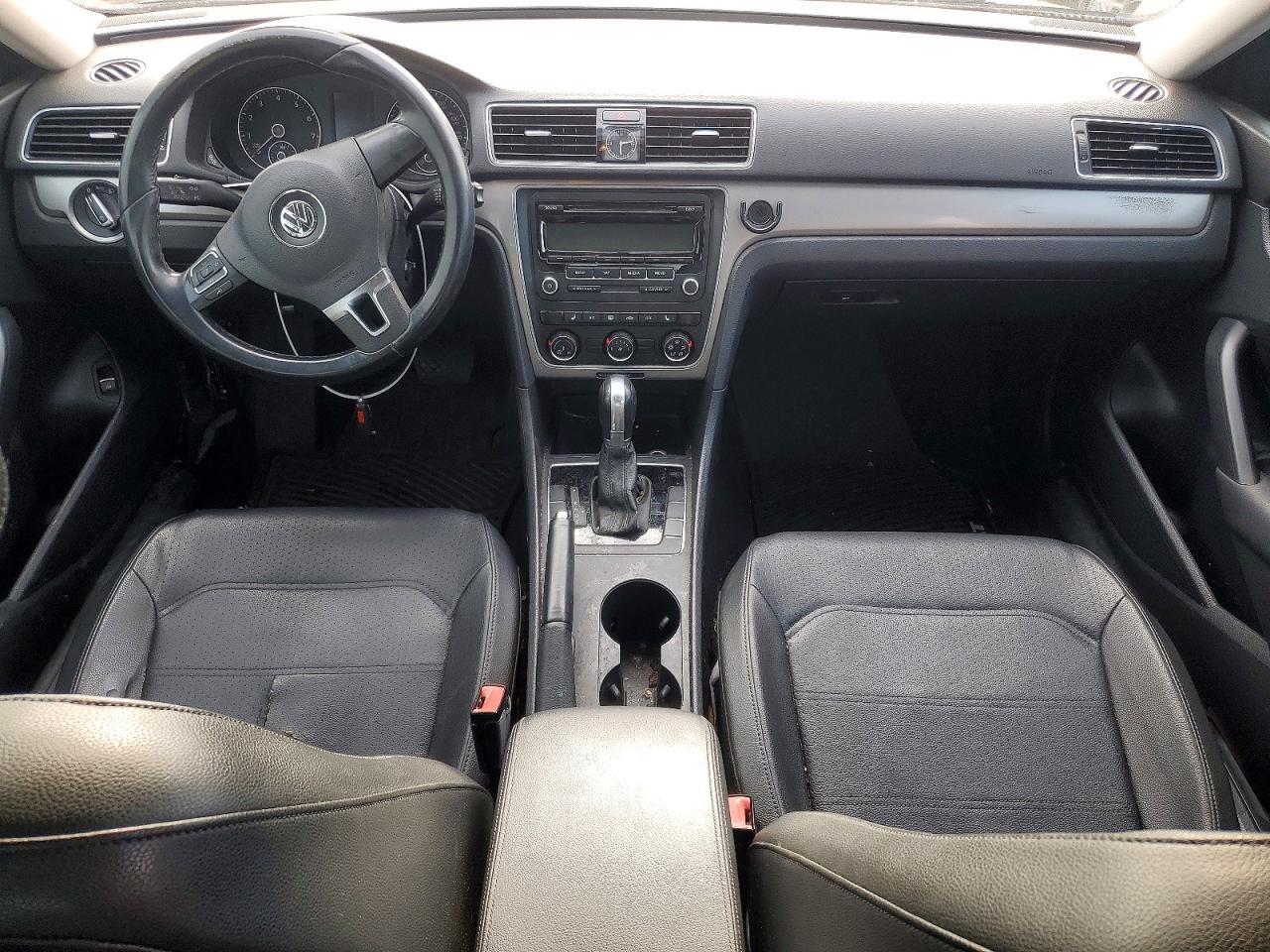 2014 Volkswagen Passat