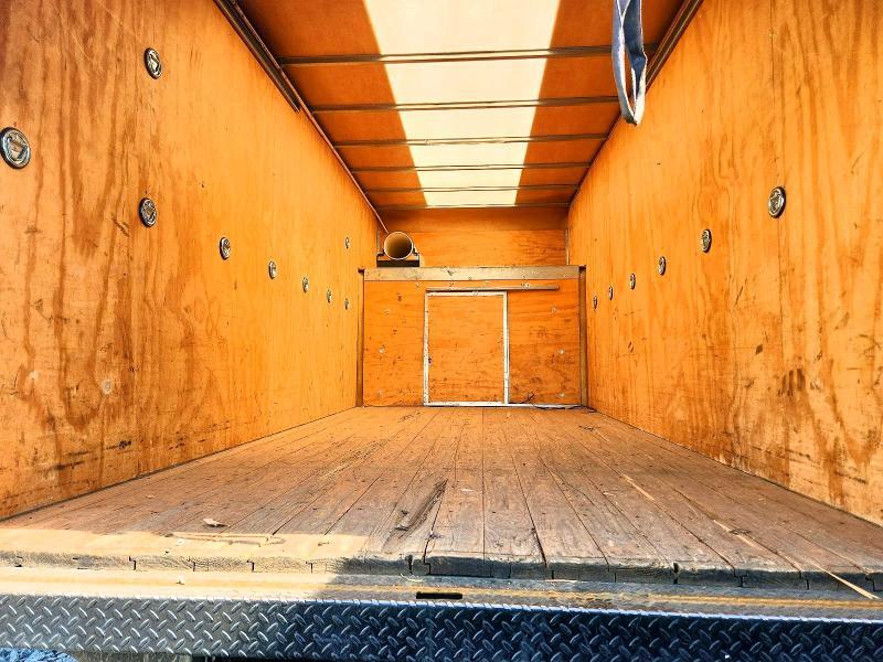 2021 Chevrolet Express BOX Truck