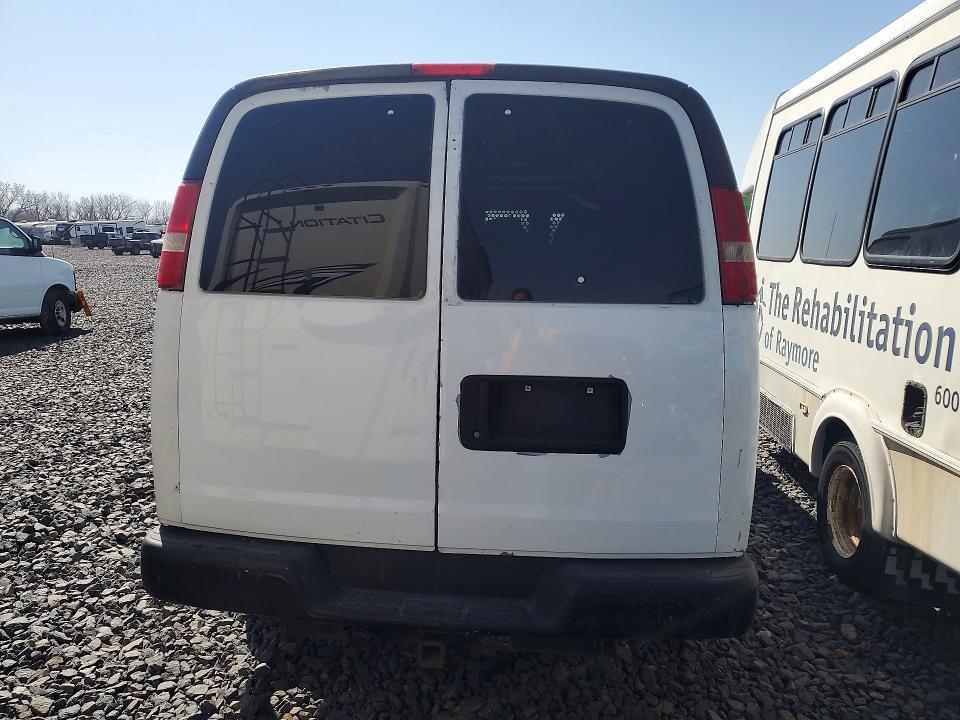 2015 Chev Rolet Express 2500 Cargo Delivery Van