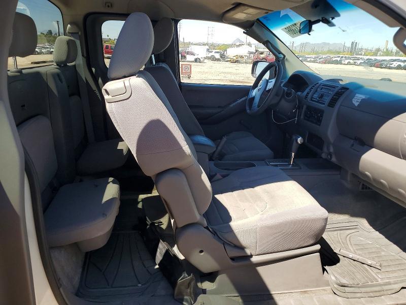 2013 Nissan Frontier s