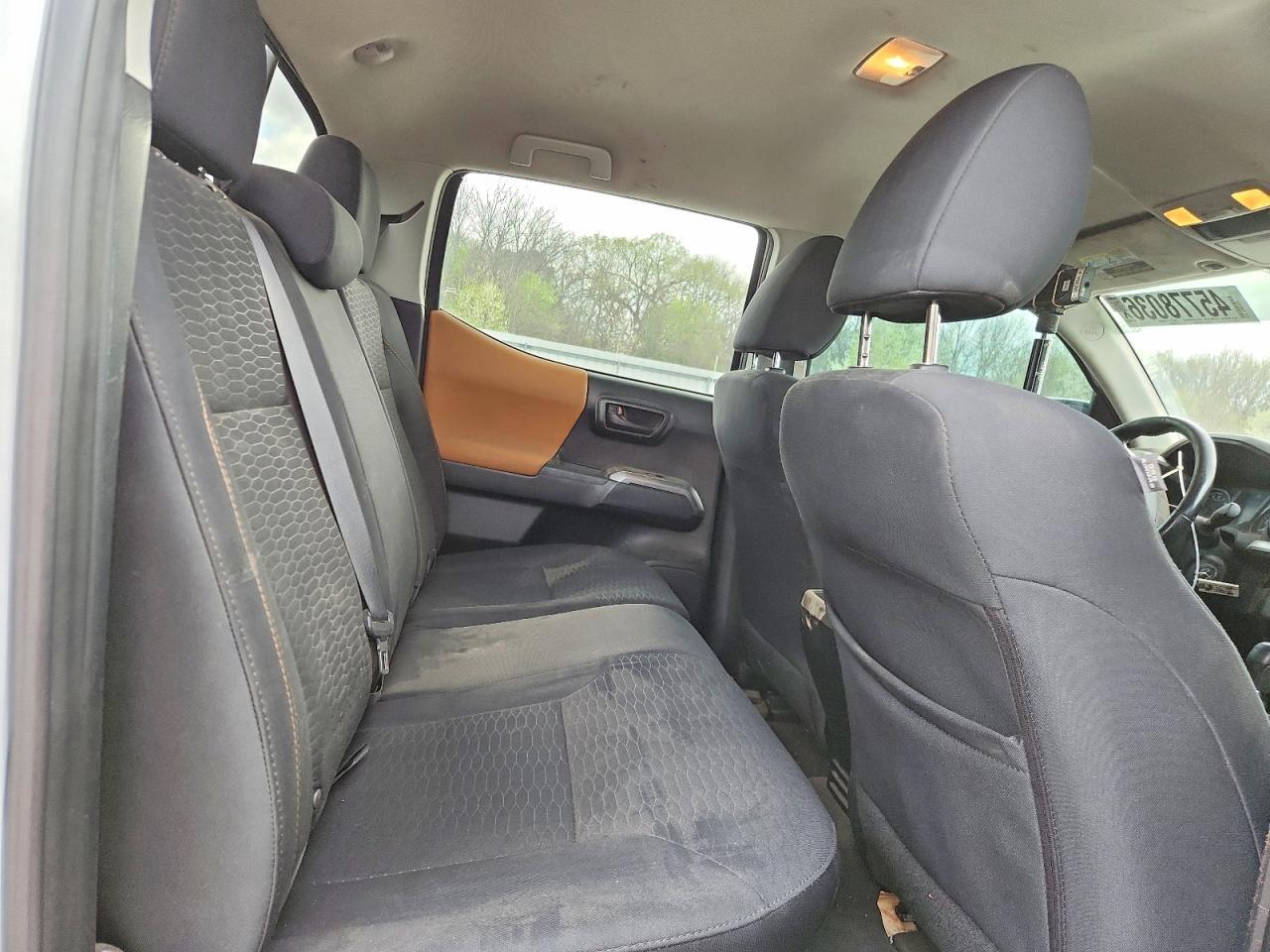 2018 Toyota Tacoma SR5 V6