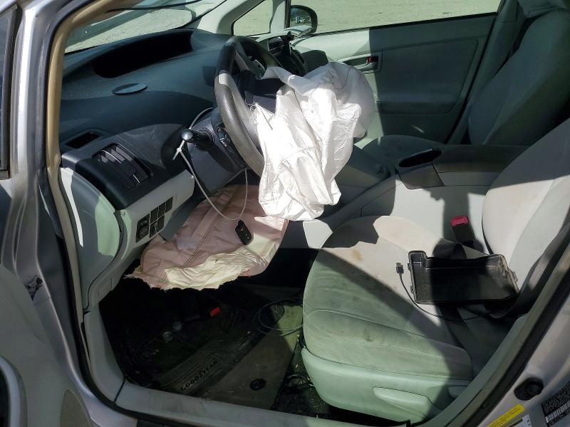 2013 Toyota Prius two