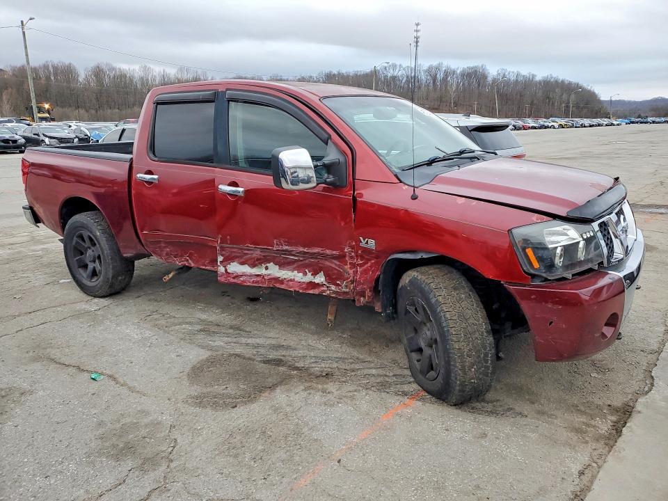 2004 Nissan Titan XE