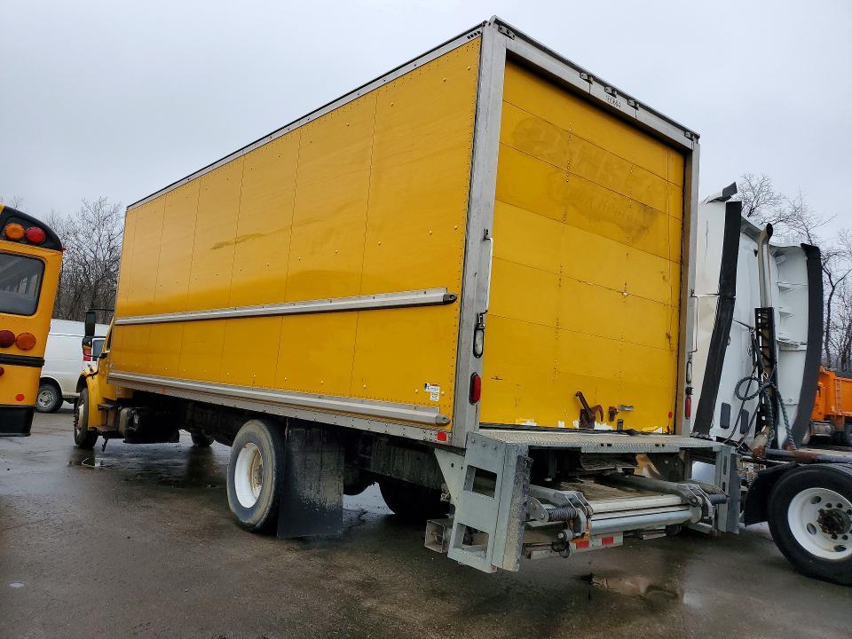 2017 Freigliner 2017 Freightliner Business Class M2 BOX Truck
