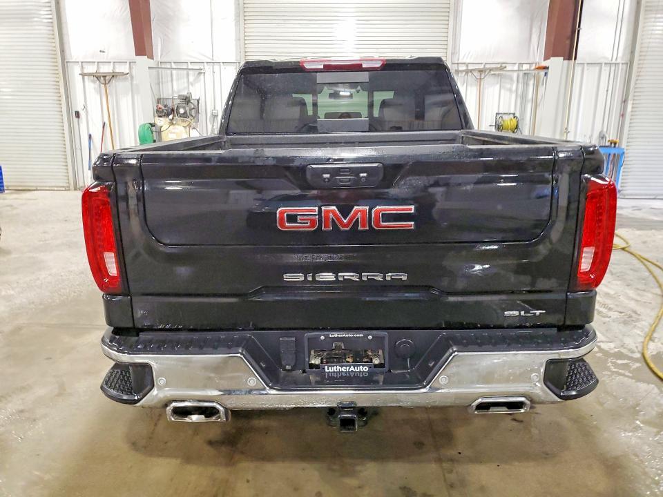 2024 GMC Sierra K1500 SLT