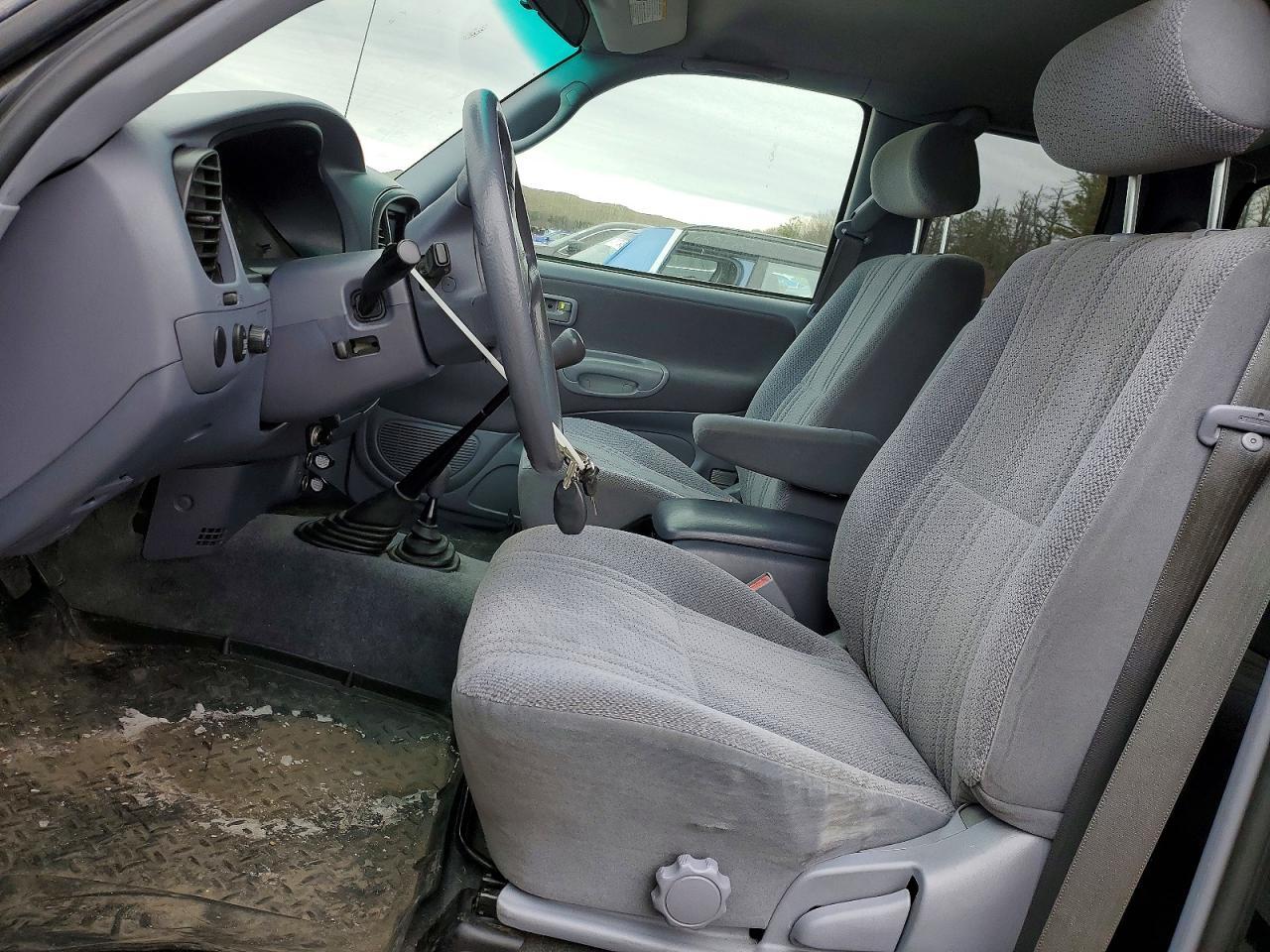 2002 Toyota Tundra SR5
