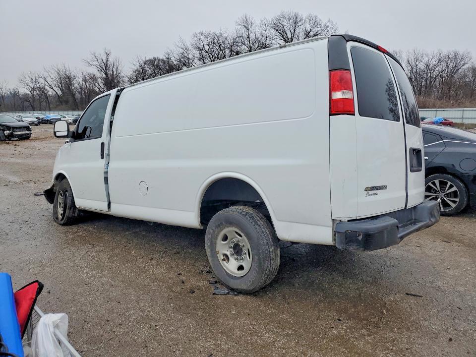 2017 Chev Express G2500