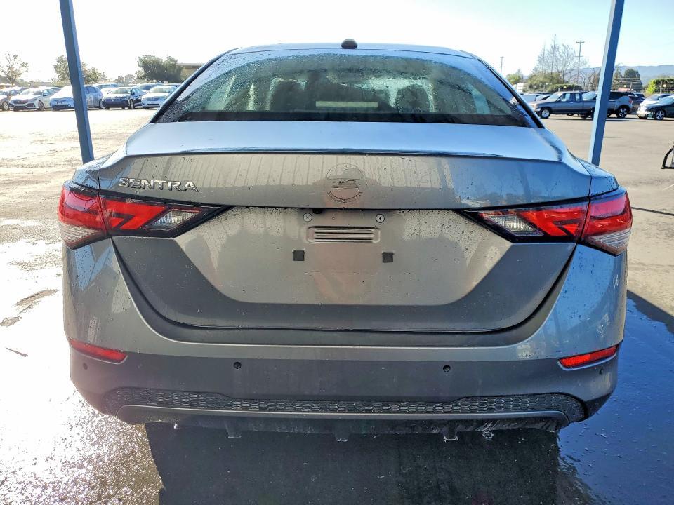 2025 Nissan Sentra sv