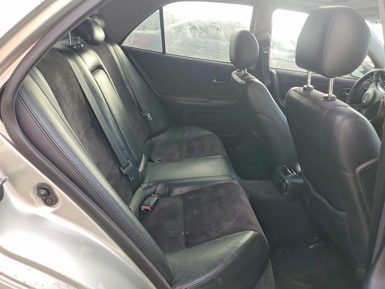 2001 Lexus Is 300 Base