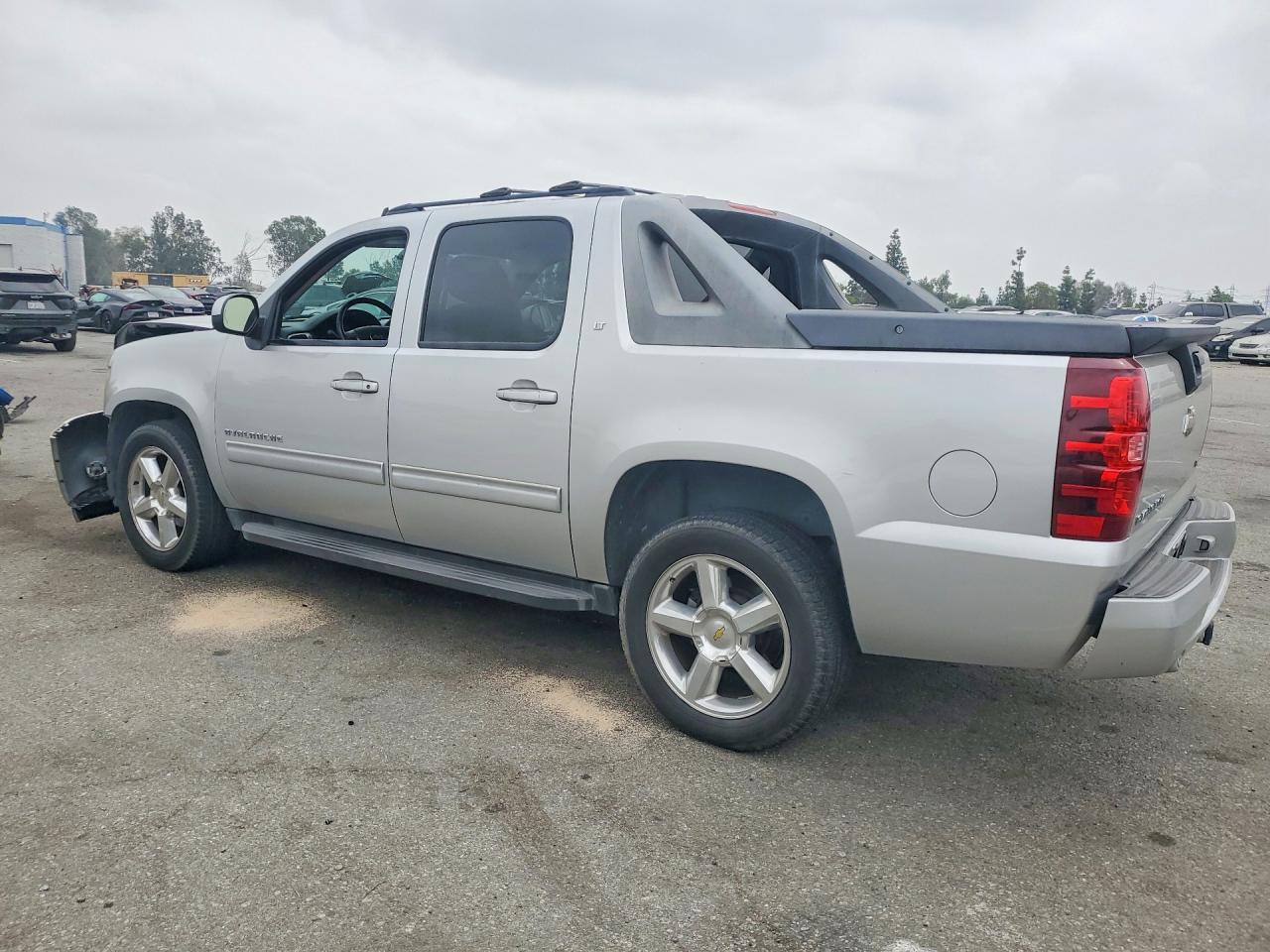 2011 Chevrolet Avalanche LT