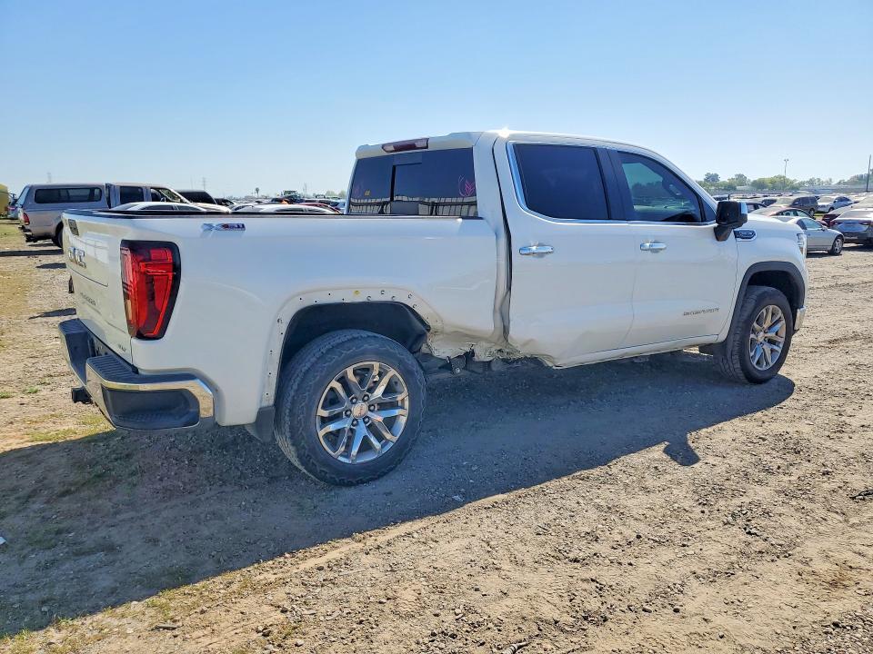 2022 GMC Sierra Limited K1500 SLT