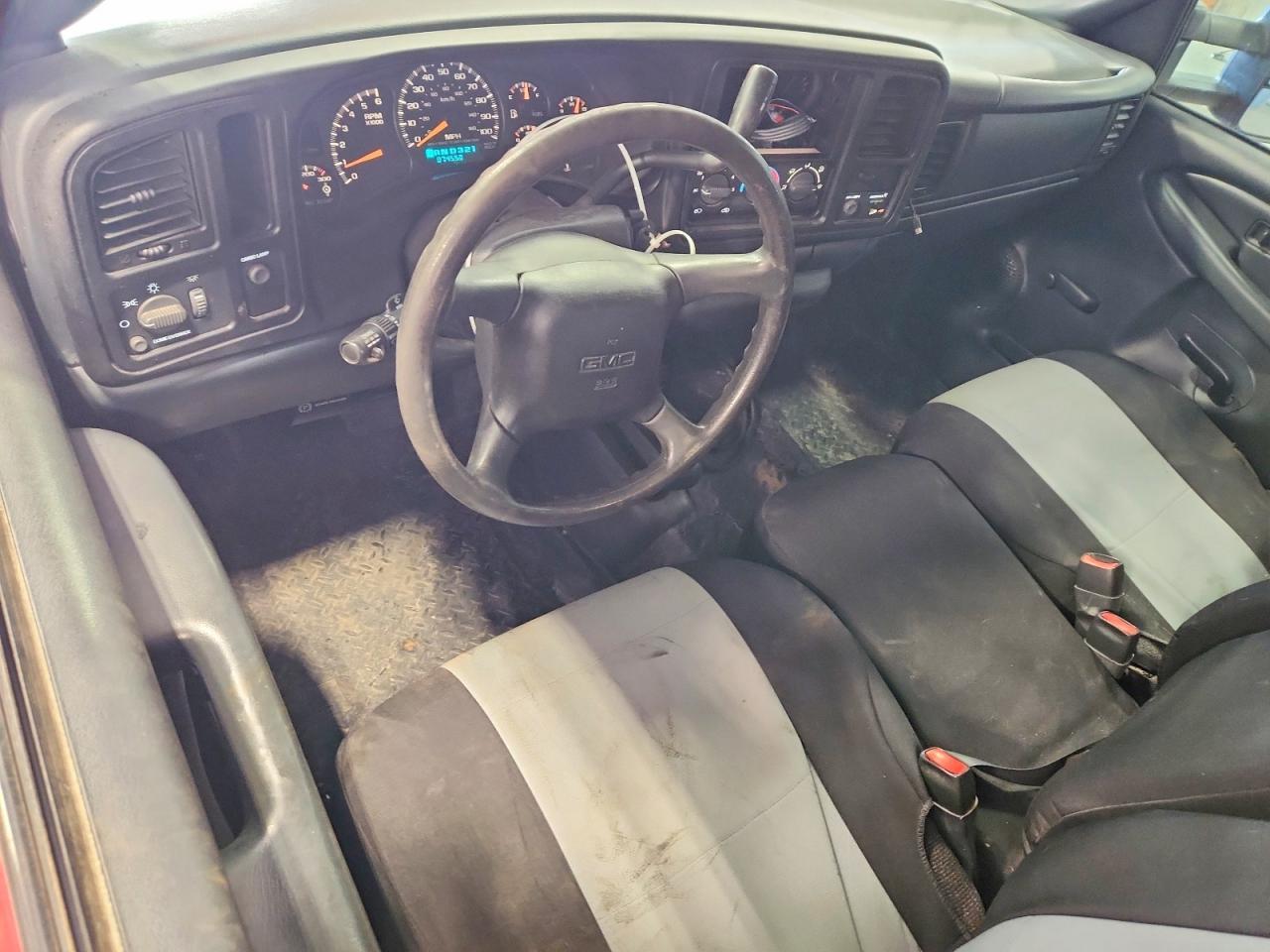 2000 GMC Sierra 2500 Flatbed Truck