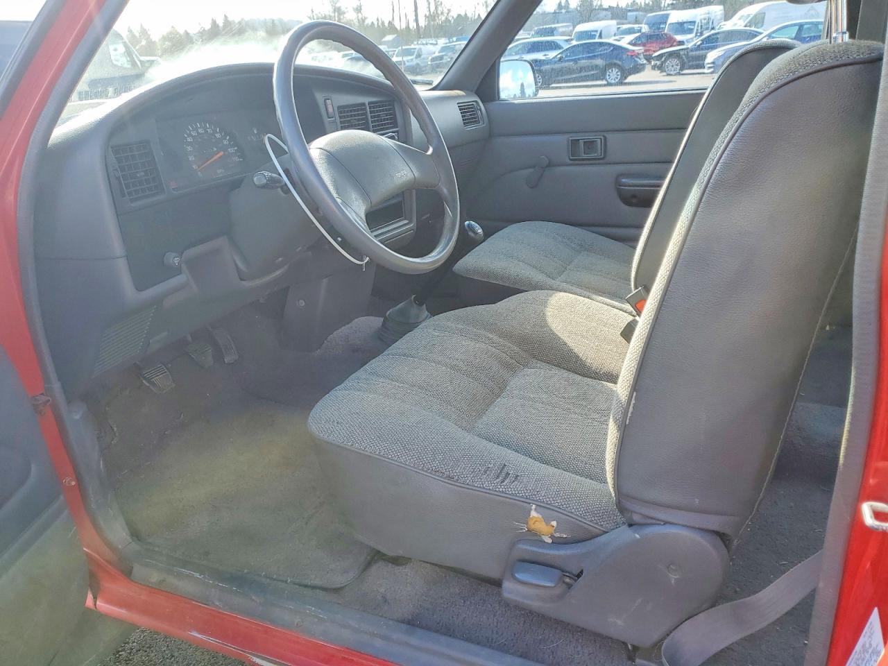 1989 Toyota Pickup Deluxe