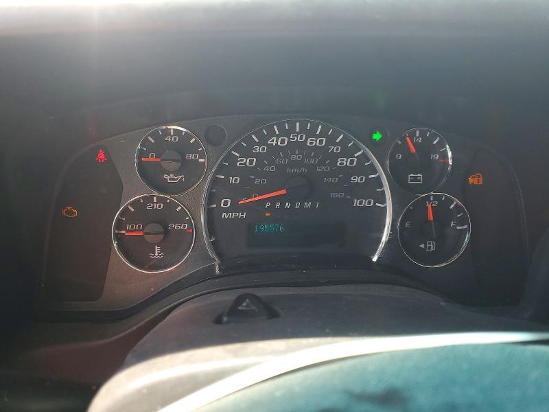 2012 Chevrolet Express G3500 BOX Truck