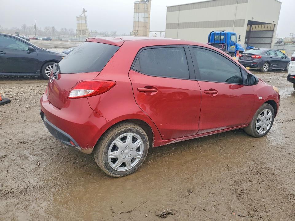 2014 Mazda 2 Sport