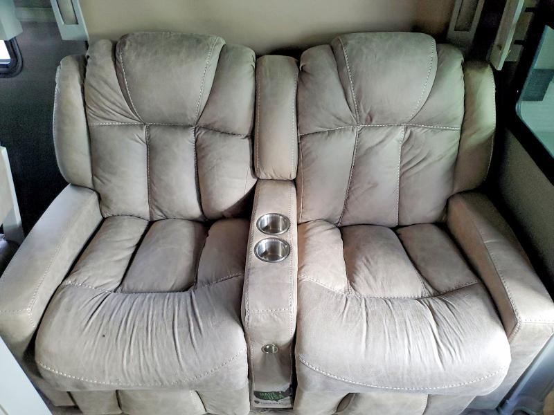 2021 Vanleighrv 2021 Vanleigh RV Vilan 370GB Camper